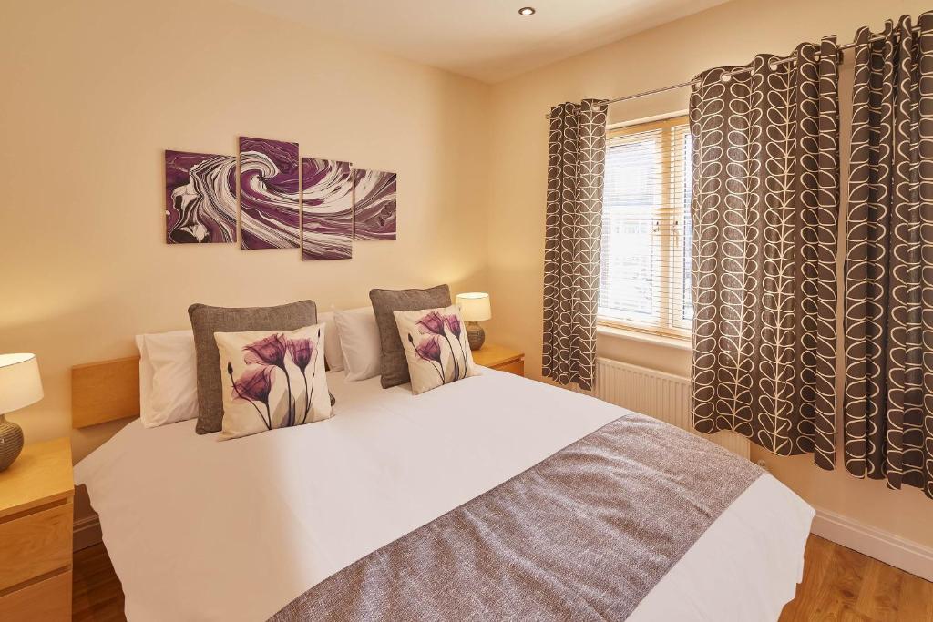 Host & Stay - The Scuttlebutt Townhouse room 5